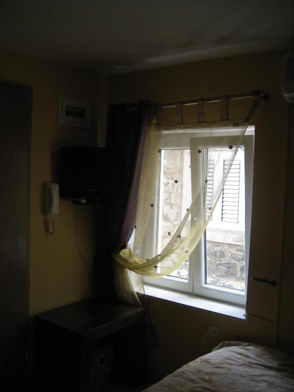 Split Central Guesthouse الغرفة الصورة