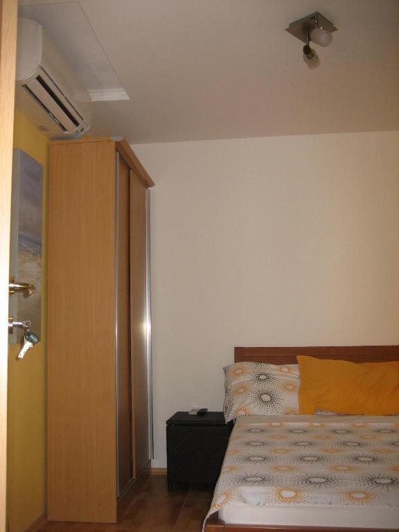 Split Central Guesthouse الغرفة الصورة